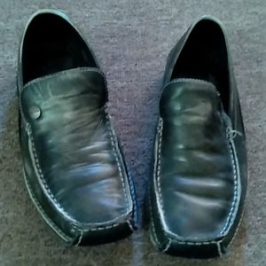 Sell this shoes of slide  of leather